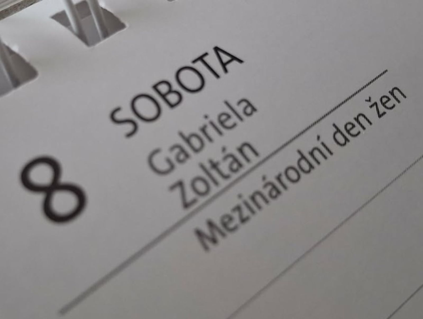 Právě si prohlížíte „Ty mi určitě nic nedáš!“ vyčetla mi před MDŽ. Realita byla jiná