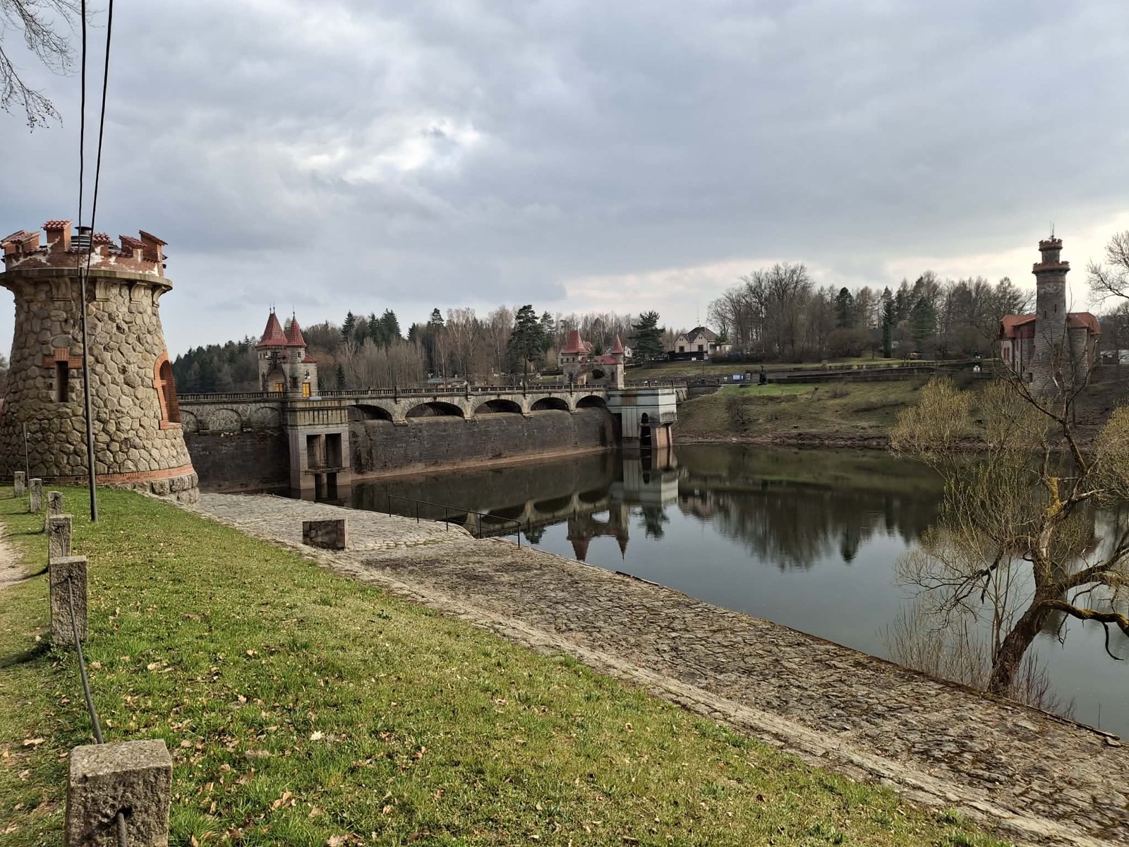 Právě si prohlížíte Z Trutnova na přehradu Les Království pěšky